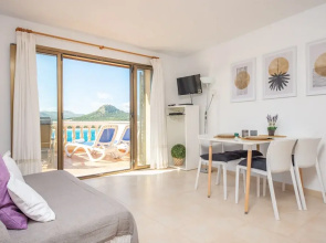 Perleta - Apartment In Cala Rajada. Free Wifi