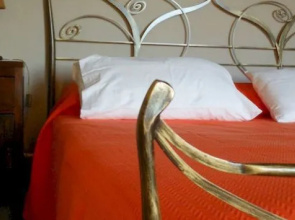 Elegant and Relaxing Farmhouse Nestled in the Heart of Cilento