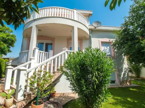 Villa Oggi