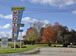 Neepawa motel