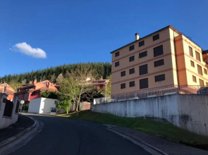 Apartment With 2 Bedrooms in Zorraquín, With Private Pool and Wifi Near the Slopes