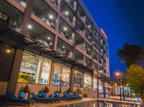 Maikhao Hotel 