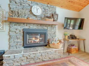 Beaver Lake Home w/ Game Room, Boat Slip & Views!