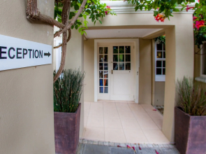 Somerset Villa Guesthouse
