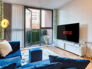 City Centre Apartment - Ideal for longer stays
