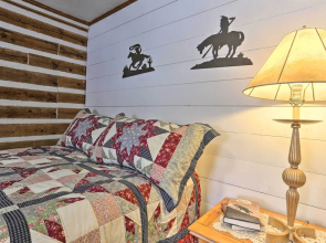 'maltese Ranch Cabin' Near Medora Attractions!