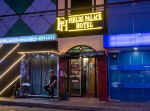Fields Palace Hotel
