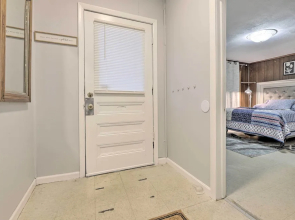 Springfield Vacation Rental: 1 Mi to Downtown