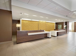 DoubleTree by Hilton Hotel West Edmonton