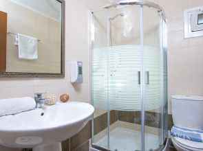 Camelot Royal Beds by Estia