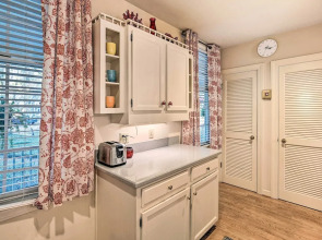 Riverside Cottage: Close to Ocean and Myrtle Beach