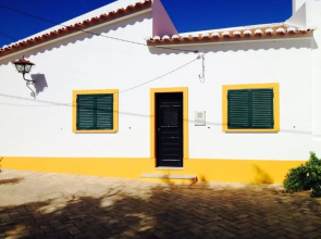 House With 4 Bedrooms in Lagos, With Furnished Terrace and Wifi - 300 m From the Beach