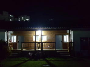 Centurial House - Hostel