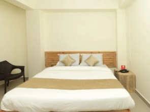 Hotel Travellers Inn By OYO Rooms