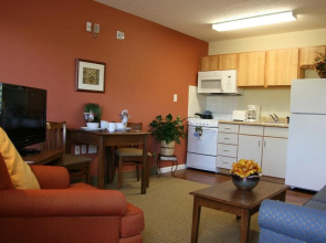 Affordable Suites Fredericksburg
