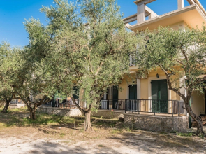 Allegro Studios & Apartments