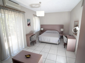 Kalydna Island Hotel
