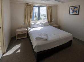 Centrepoint Holiday Apartments