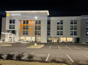 La Quinta Inn & Suites By Wyndham Jackson