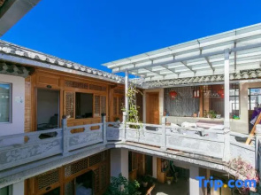 Xiaoyixiongjia Hostel