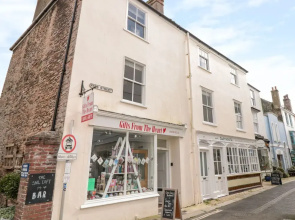 Apartment 1 @ 22 Foss Street