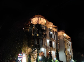 Hotel Apna Avenue