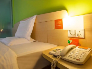 7Days Inn Yancheng Xiangshui Jinhai Road Hotel