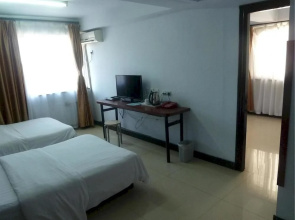 Chengde Lizhengmen Hotel