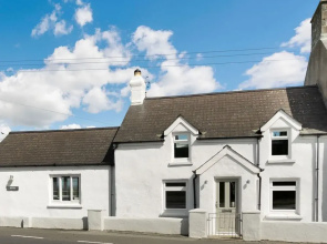 Morlan Cottage