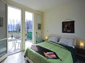 Apartment in Porlezza With Lake View