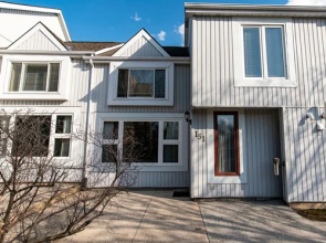 Simcoe Condo 125 At The Georgian Bay Hotel, Collingwood, Canada