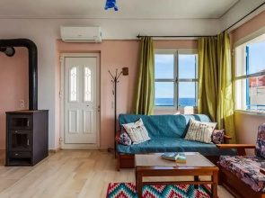 Koroni Seaview Retreat - Summer Escape Lodging