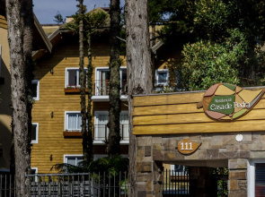 Casa de Pedra - 301D - Apto com piscina em Gramado