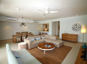 Element Bay II by Horizon Holidays