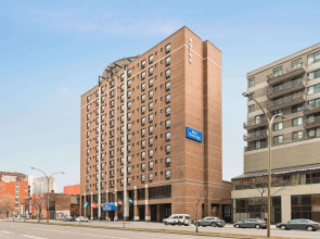 Travelodge Hotel by Wyndham Montreal Centre