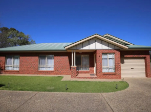 Wagga Showground Villas