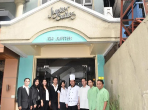 Jupiter Suites