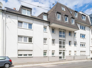 Design Apartment in Messe & Rheinnähe I Netflix I Küche