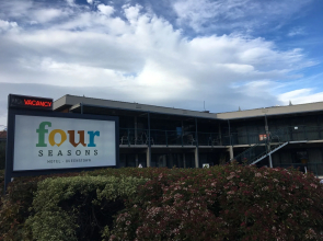 Four Seasons Motel