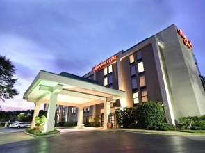 Hampton Inn Birmingham-Colonnade 280