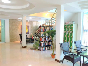 Sea Breeze Resort