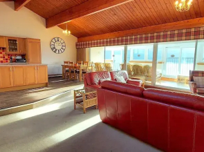 Loch Rannoch Highland Club Highland Lodge 09