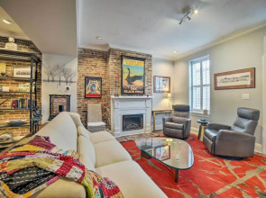 Pittsburgh Vacation Rental in Lawrenceville!