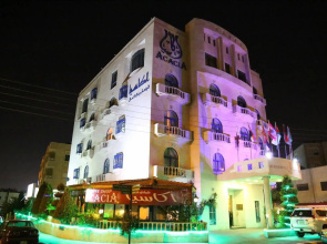 Acacia Hotel & Suites