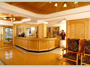 Hotel Sureghes