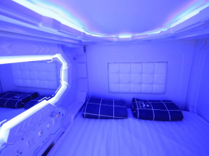 The Hive Singapore Hostel