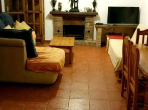 House With 3 Bedrooms in Estepona, With Enclosed Garden and Wifi - 1 km From the Beach
