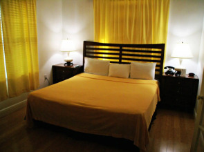 The Beach Plaza Hotel & South Beach Plaza Villas