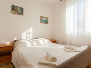 Pleasant Apartment in Malinska With Balcony