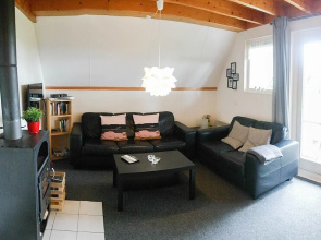 6 Pers Holiday Home Leonie With a Large Garden Close to the Lauwersmeer